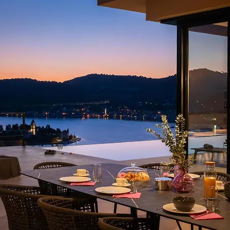 Holiday home Divine View