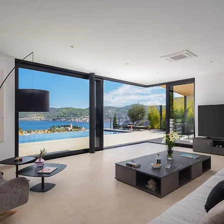 Holiday home Divine View *