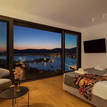 Divine View بيت للعطل *